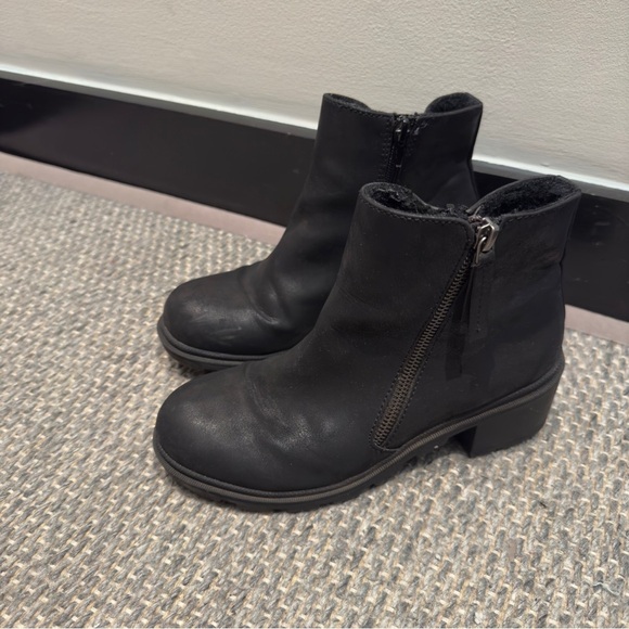 Jelly Shoes Kids Size 4 M Black Block Heel - Picture 2 of 7